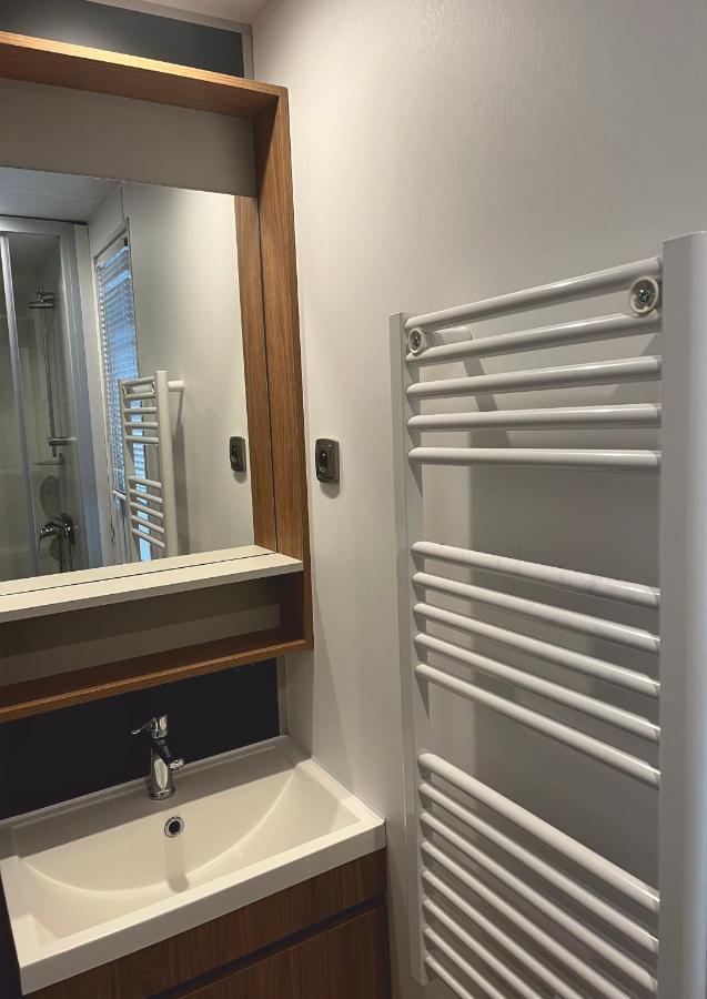 Grand Mobile-home 45m2 Au Calme Et Au Bord De